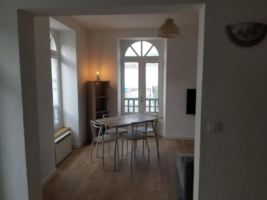 Appartement Cosy Entierement Renove Баньер-де-Бигор Экстерьер фото